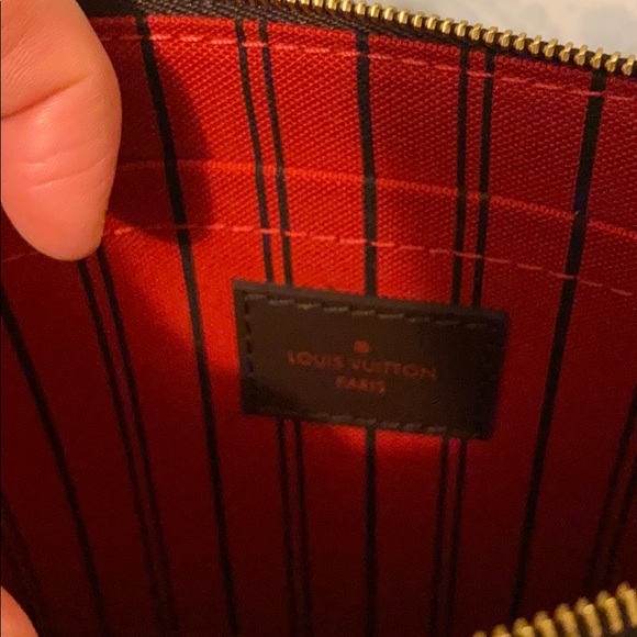 Pochett LV - Picture 2 of 2